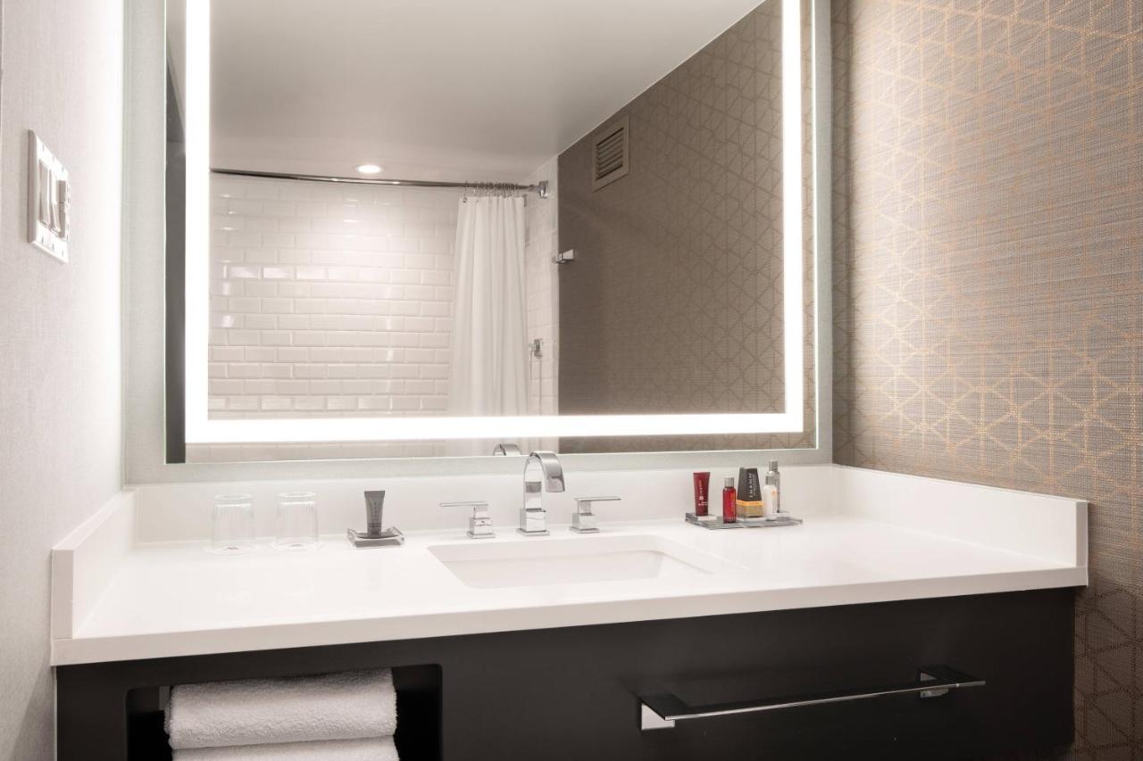 מלון סי טק Seattle Airport Marriott מראה חיצוני תמונה