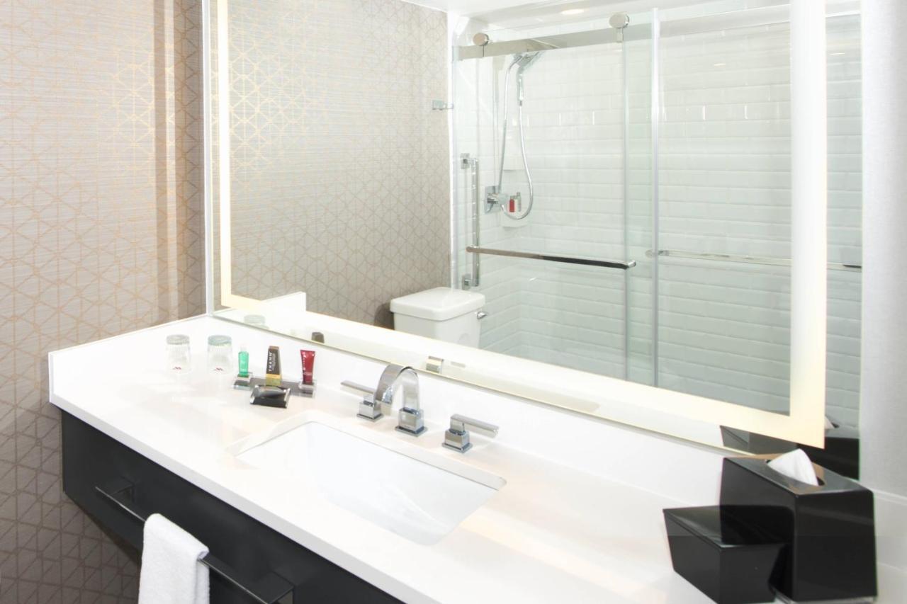 מלון סי טק Seattle Airport Marriott מראה חיצוני תמונה