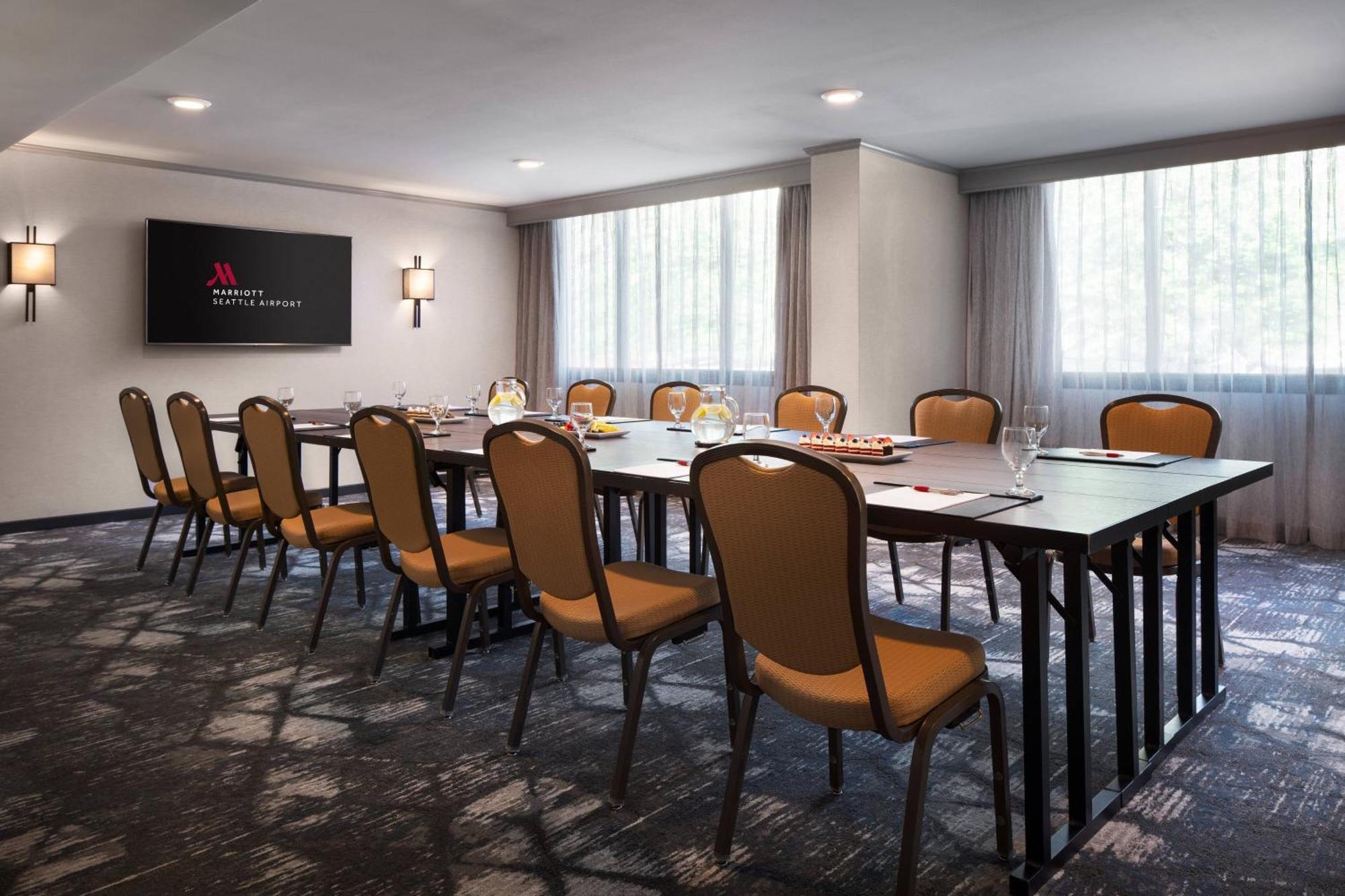 מלון סי טק Seattle Airport Marriott מראה חיצוני תמונה