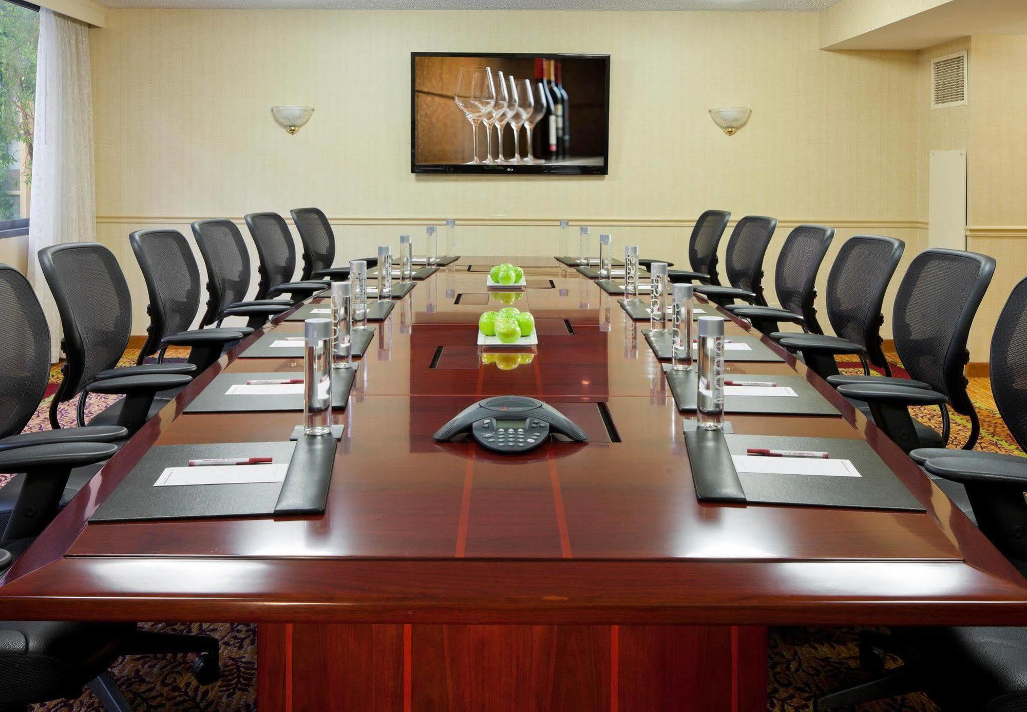 מלון סי טק Seattle Airport Marriott מתקנים תמונה